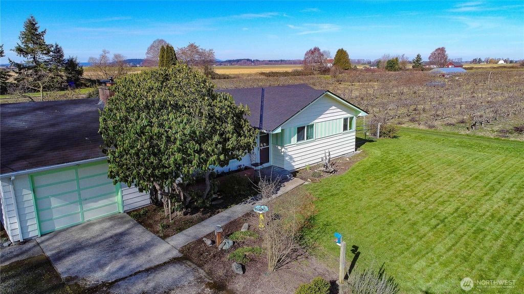 Photo of 20952 Dry Slough Road, Mount Vernon, WA 98273 (MLS # 2488712)
