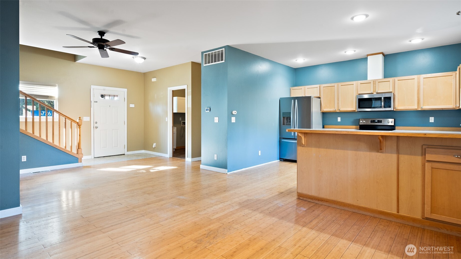 6726 NE Columbia Street