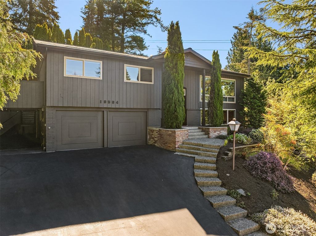 Photo of 19504 36th Avenue NE, Lake Forest Park, WA 98155 (MLS # 2359567)