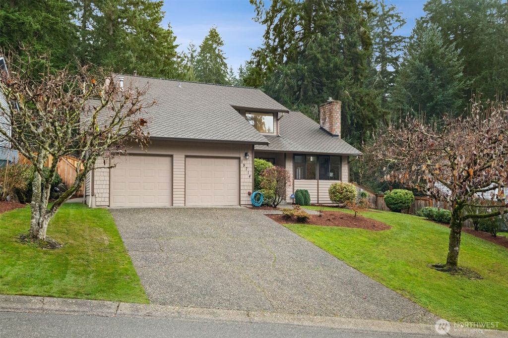 Photo of 19714 41st Avenue NE, Lake Forest Park, WA 98155 (MLS # 2459472)