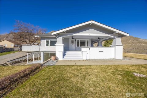 MLS: 2317094