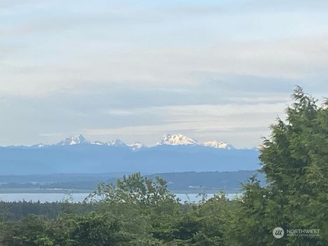 A home in Camano Island