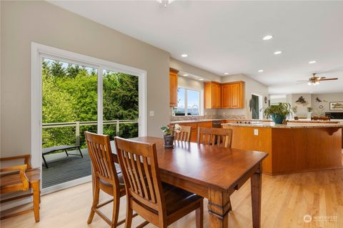 A home in Camano Island