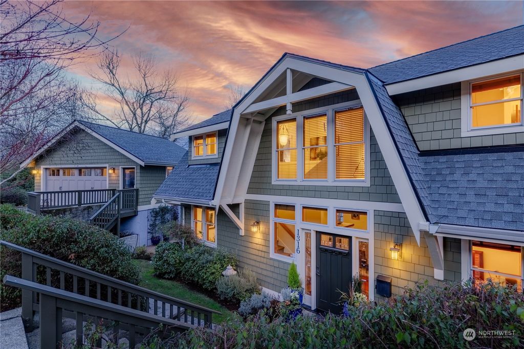 Photo of 1316 35th Avenue S, Seattle, WA 98144 (MLS # 2188774)