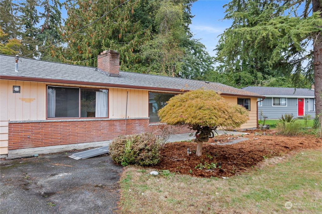 Photo of 22116 77th Avenue W, Edmonds, WA 98026 (MLS # 2165785)