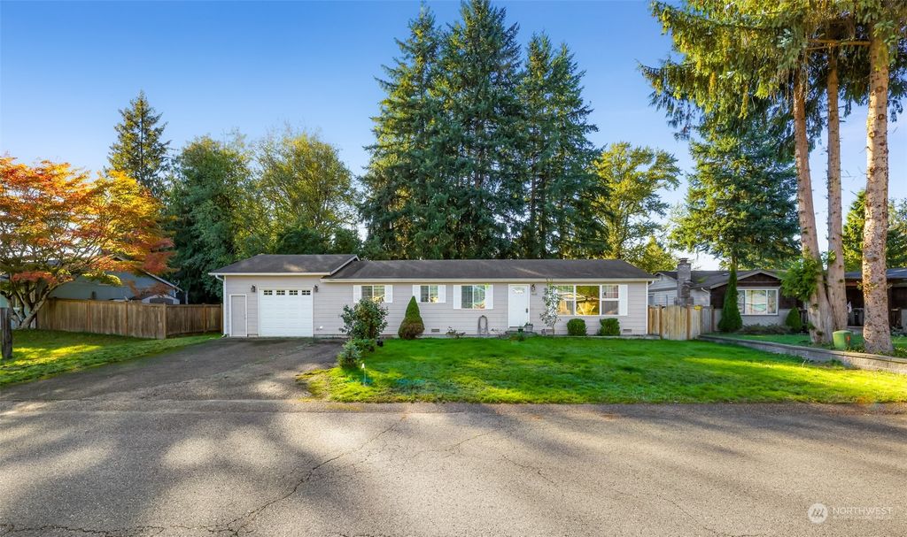 Photo of 14222 57th Avenue NE, Marysville, WA 98271 (MLS # 2176011)