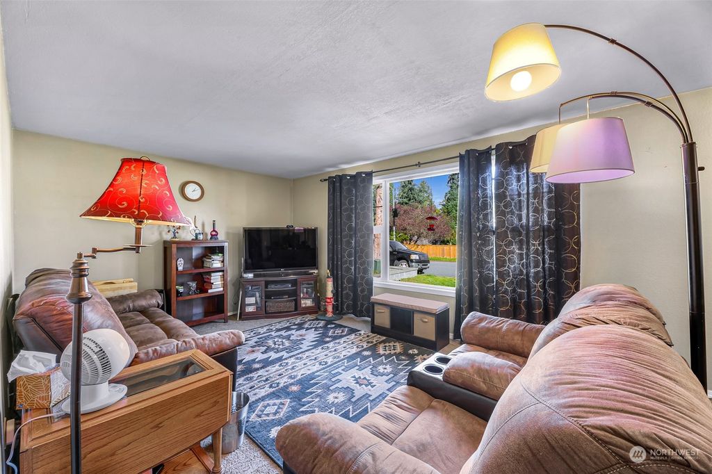 Photo of 14222 57th Avenue NE, Marysville, WA 98271 (MLS # 2176011)