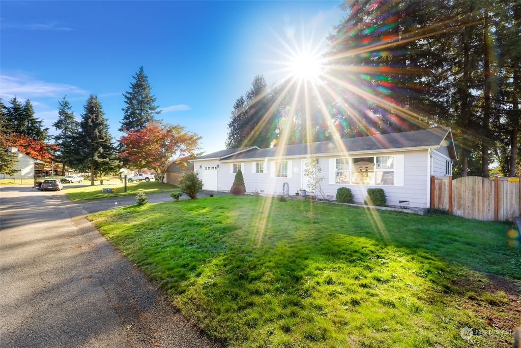 Photo of 14222 57th Avenue NE, Marysville, WA 98271 (MLS # 2176011)