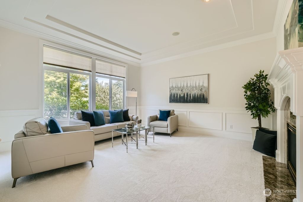 Photo of 4524 160th Avenue SE, Bellevue, WA 98006 (MLS # 2276389)