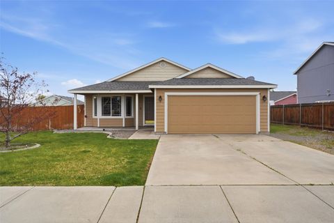 Photo of 9316 Mustang Drive, Pasco, WA 99301 (MLS # 2502796)