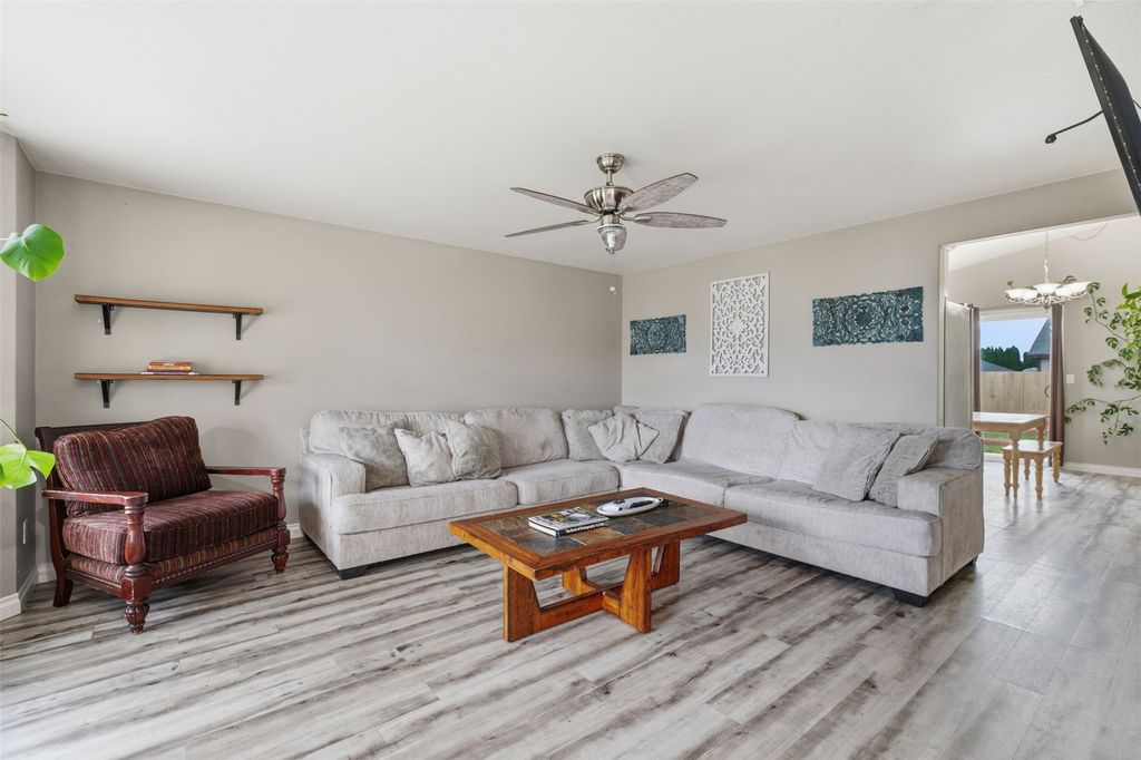 Photo of 9316 Mustang Drive, Pasco, WA 99301 (MLS # 2502796)