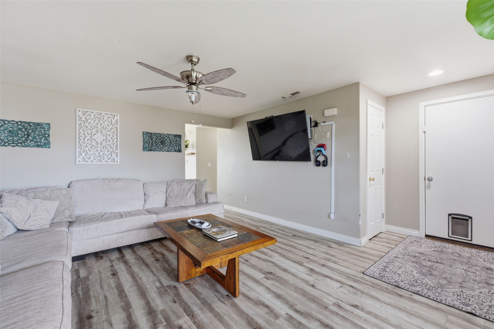 9316 Mustang Drive