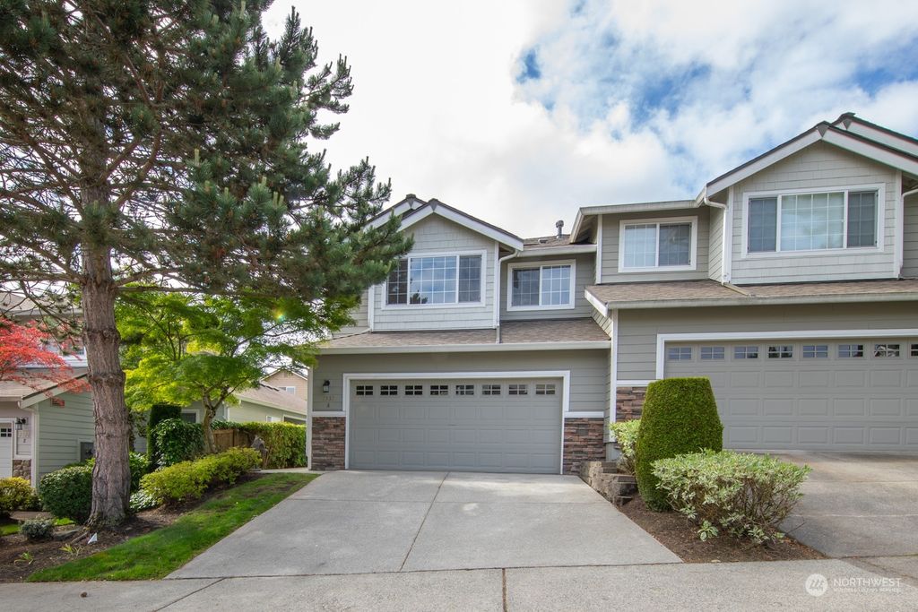 Photo of 2532 143rd Street SW #11A, Lynnwood, WA 98087 (MLS # 2251488)