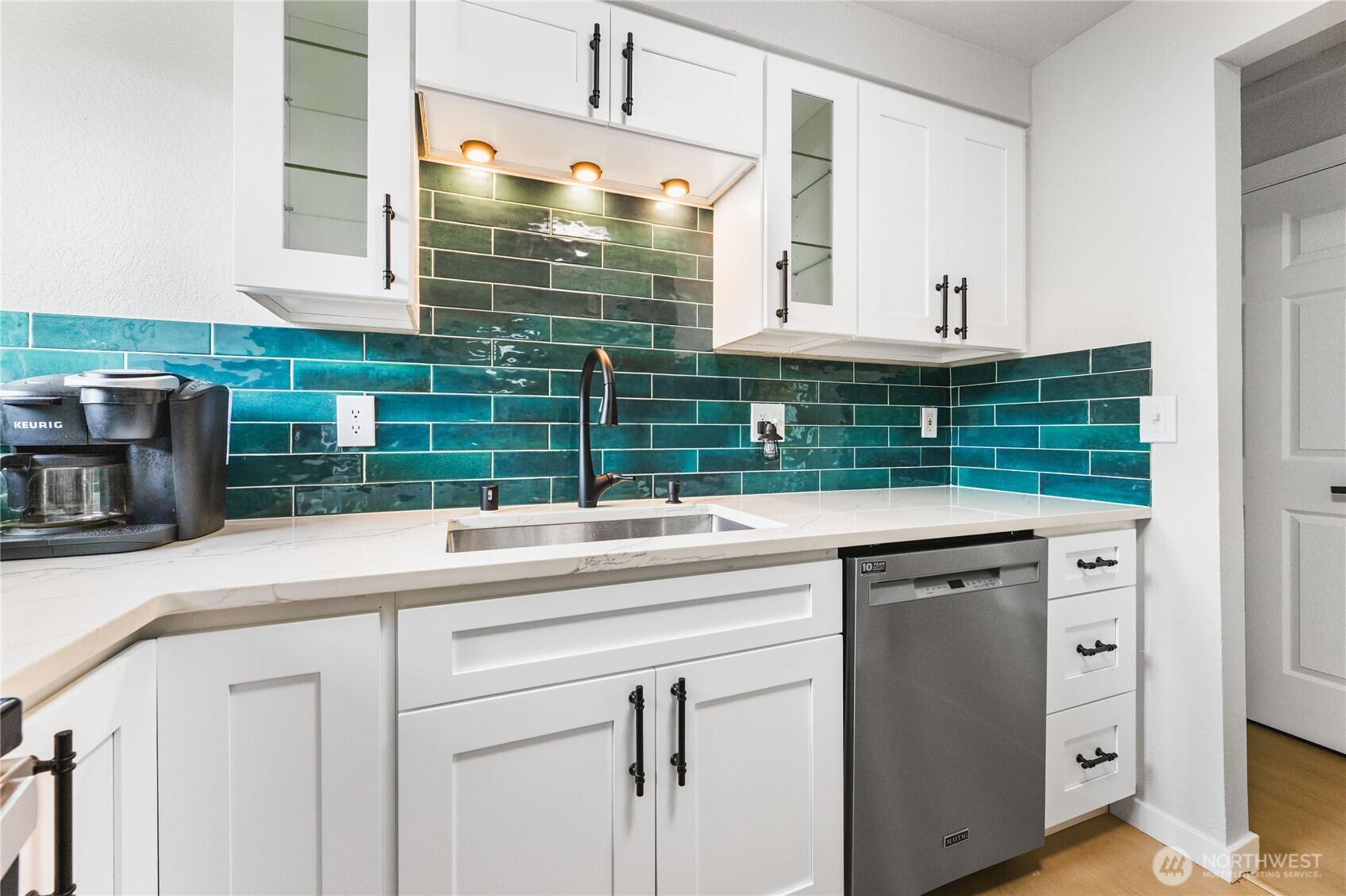 60 E Olyview Place