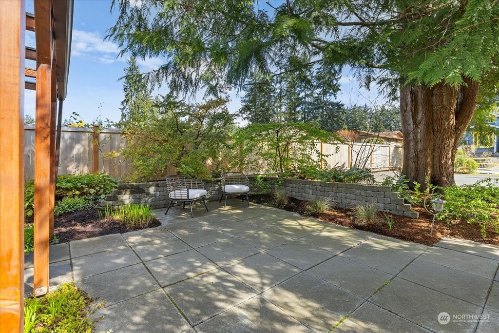 Photo of 6309 168th Street SW, Lynnwood, WA 98037 (MLS # 2218433)
