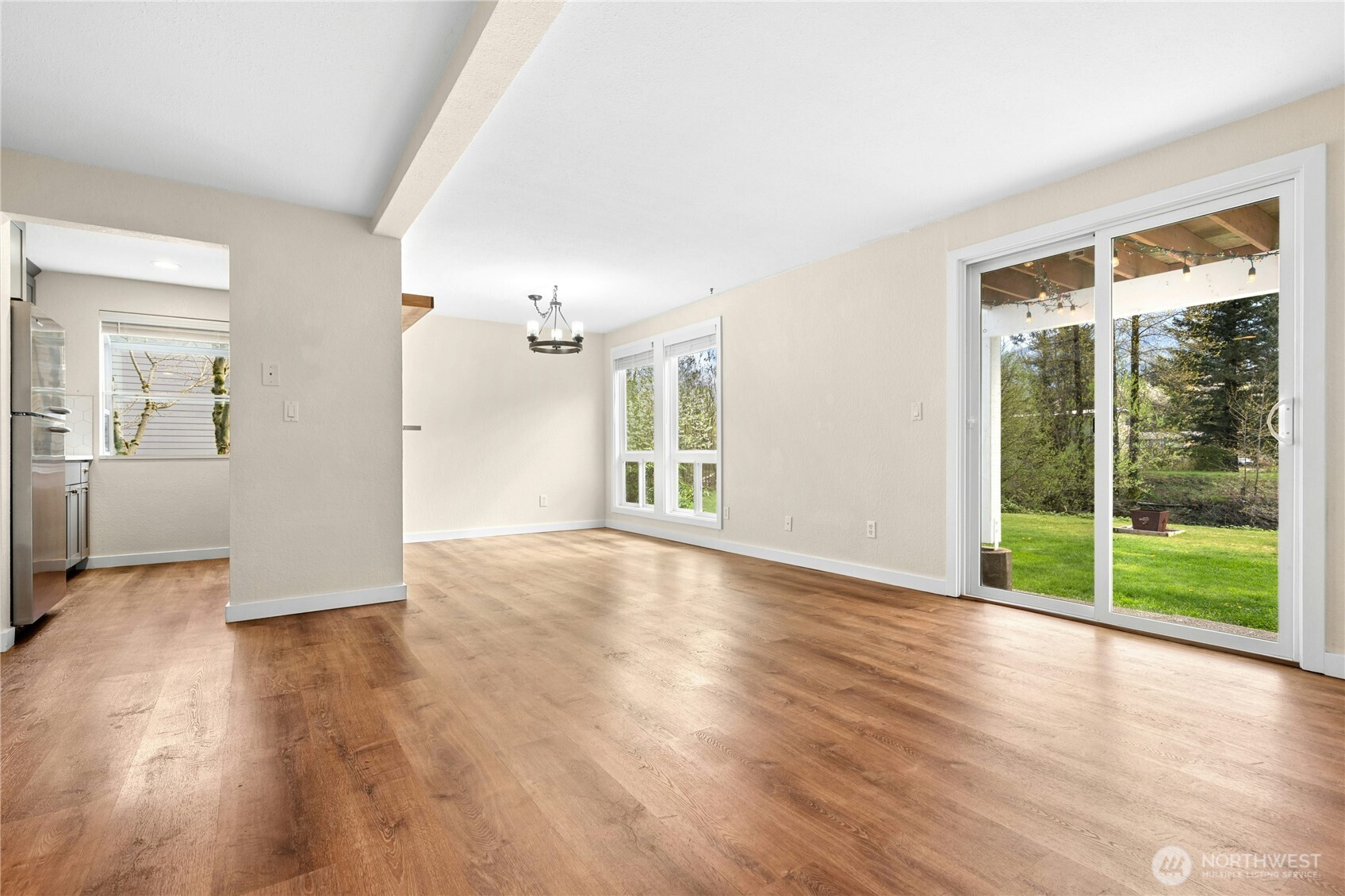 445 Main Avenue S 25