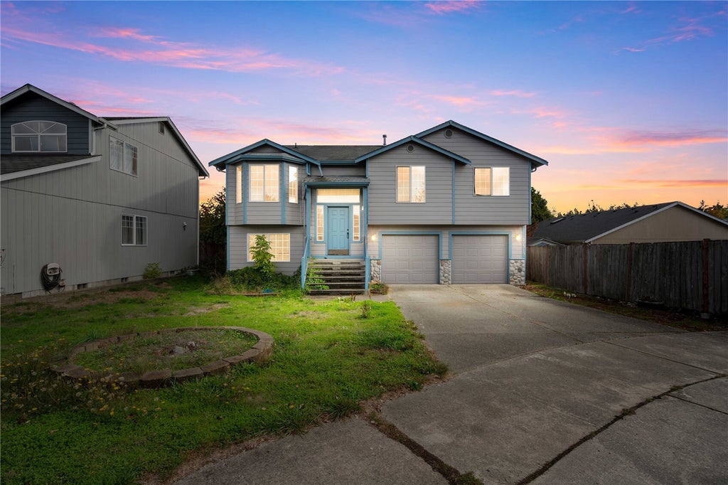Photo of 20317 84th Avenue Ct E, Spanaway, WA 98387 (MLS # 2595981)