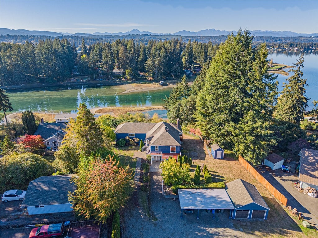 Photo of 1431 NW Crows Nest Lane, Bremerton, WA 98312 (MLS # 2595549)