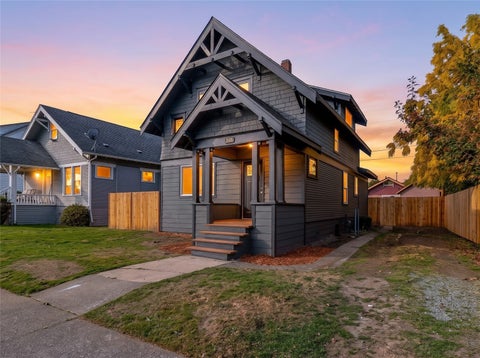 Photo of 325 B Street NE, Auburn, WA 98002 (MLS # 2596731)