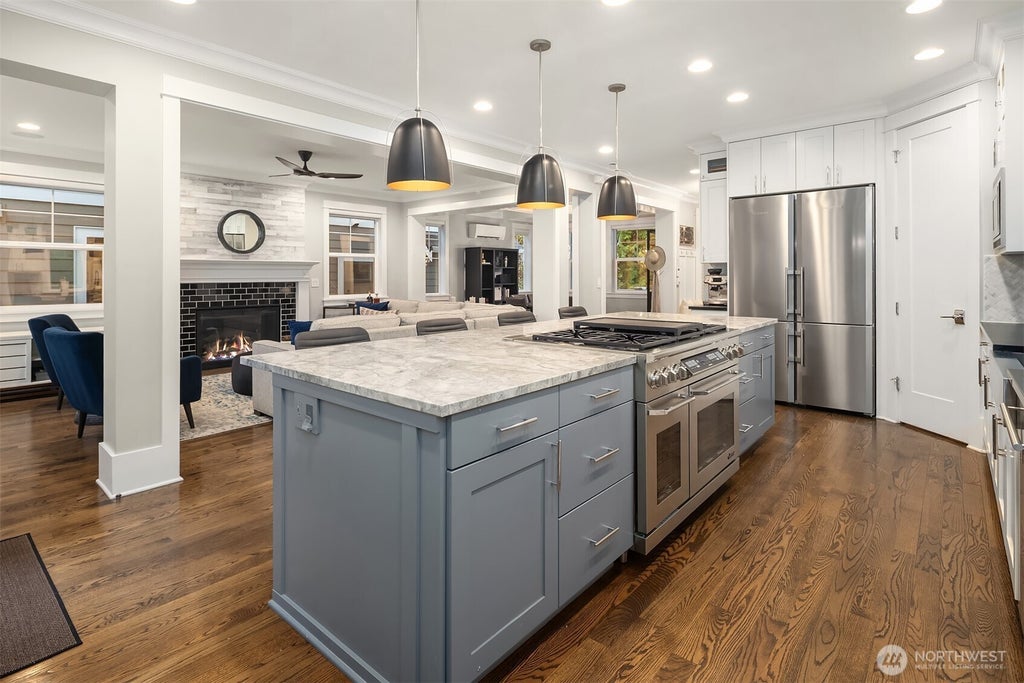 Photo of 111 NE 63rd Street, Seattle, WA 98115 (MLS # 2582947)
