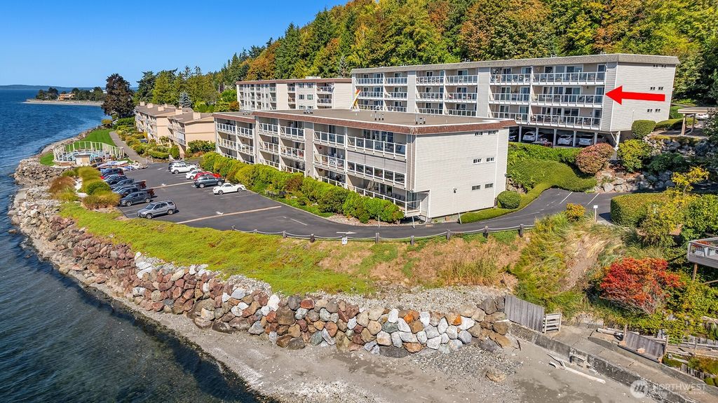 Photo of 10203 47th Avenue SW #C12, Seattle, WA 98146 (MLS # 2437509)
