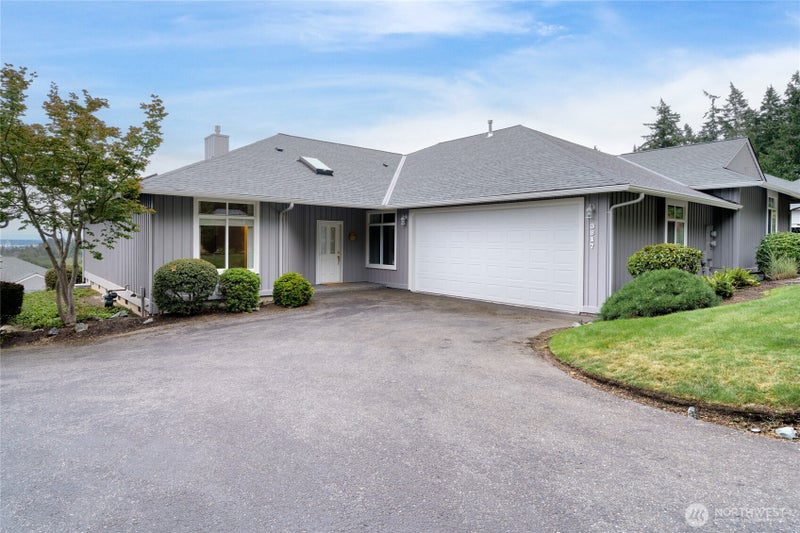 3817 Ridge Top Drive