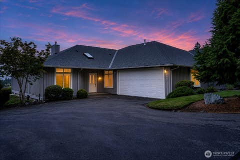 Photo of 3817 Ridge Top Drive, Anacortes, WA 98221 (MLS # 2562506)
