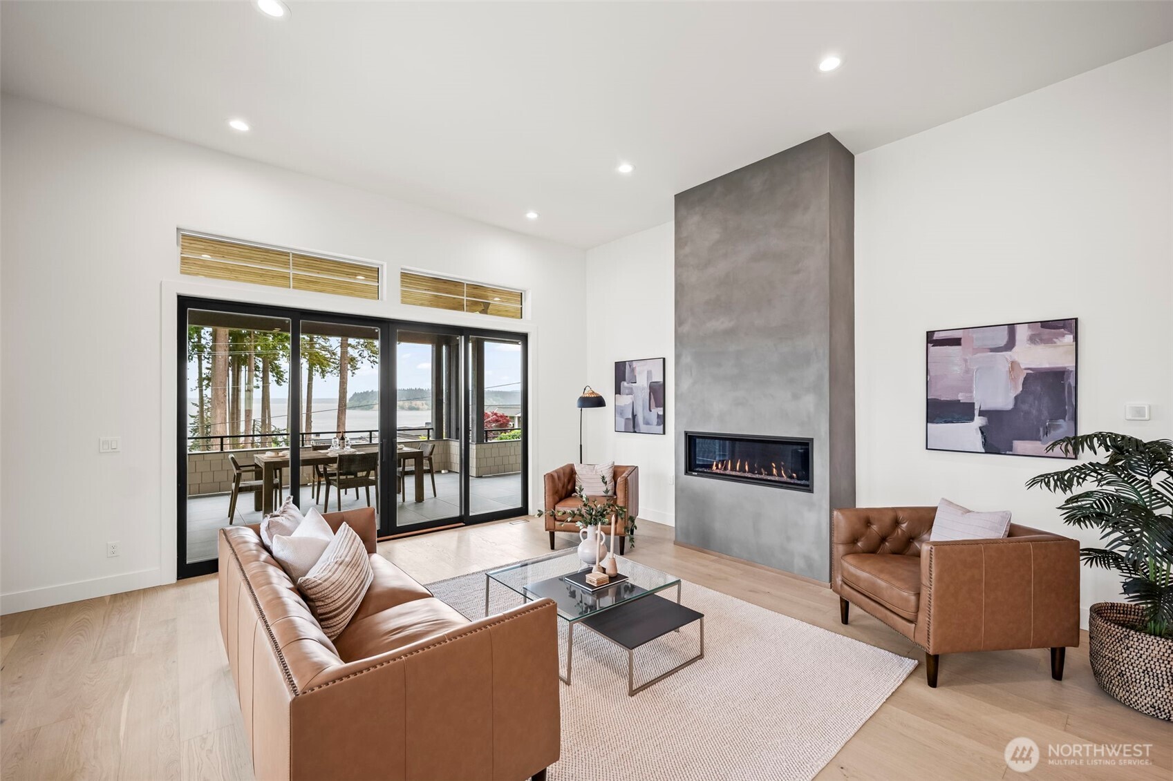 7402 Soundview Drive