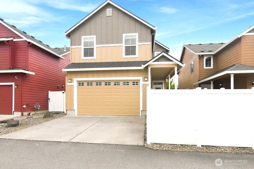 Photo of 1210 SE 7 Street, Battle Ground, WA 98604 (MLS # 2570517)