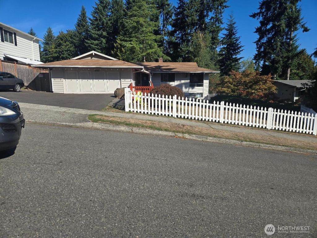 Photo of 5707 173rd Place SW, Lynnwood, WA 98037 (MLS # 2411034)