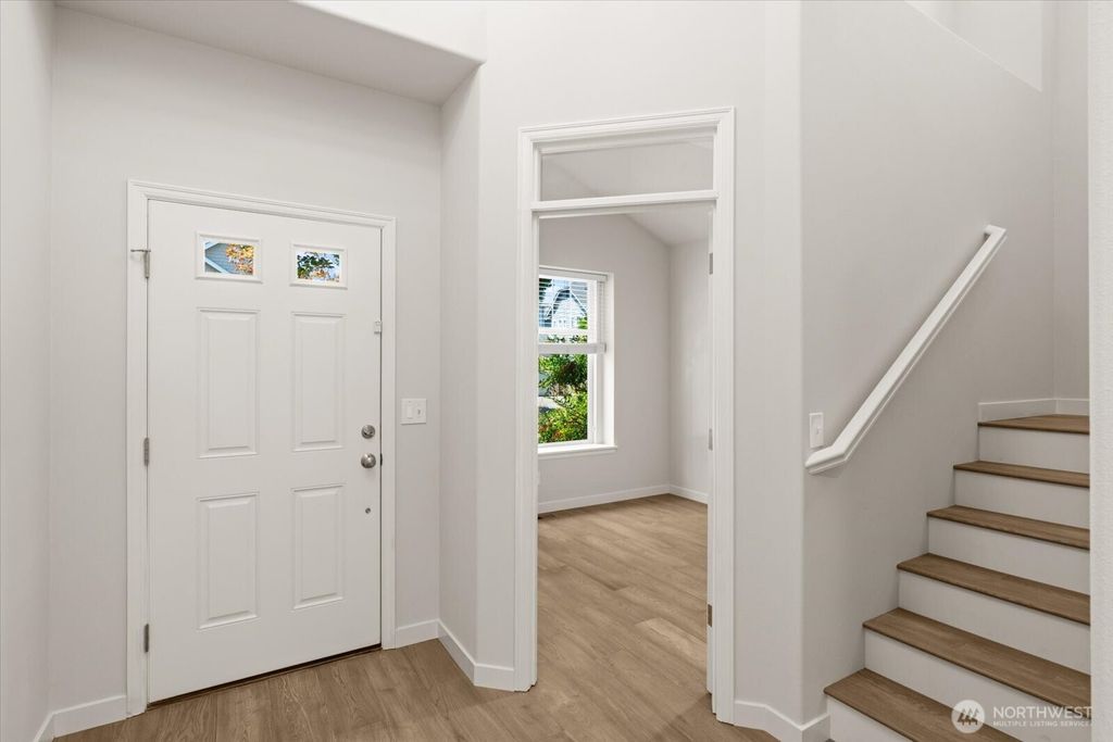 Photo of 11829 Wilmington Way, Mukilteo, WA 98275 (MLS # 2412012)