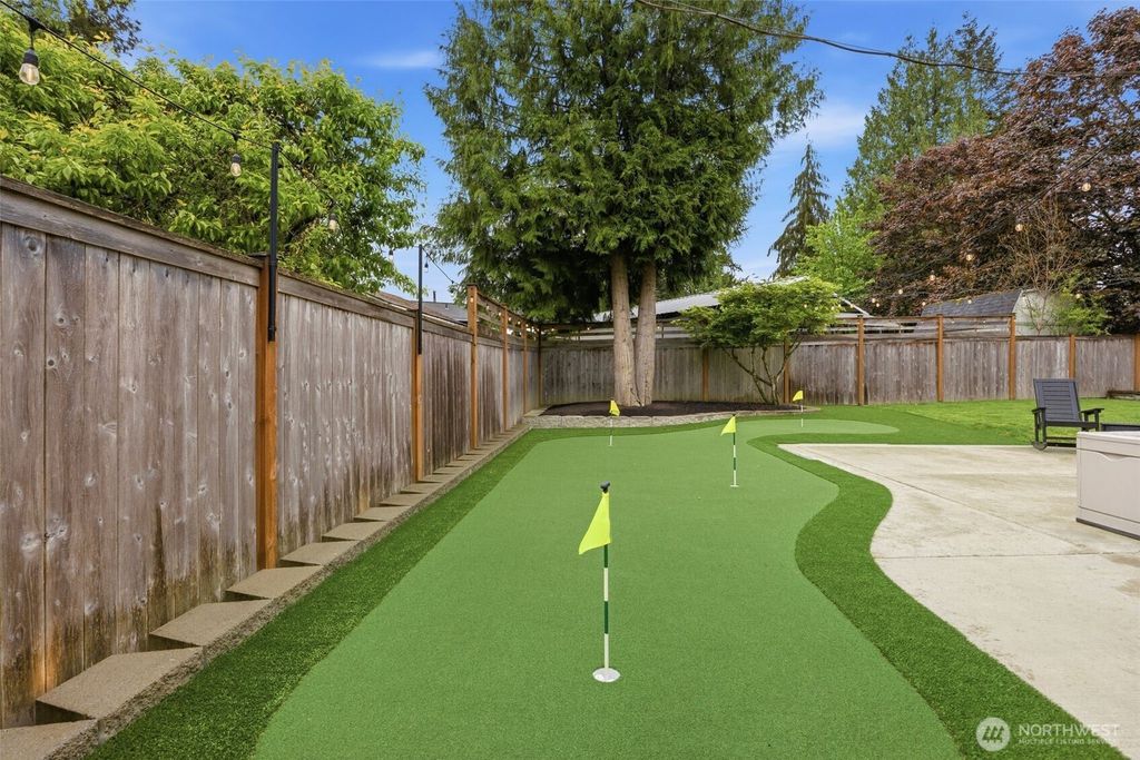 Photo of 12111 51st Avenue SE, Everett, WA 98208 (MLS # 2523998)