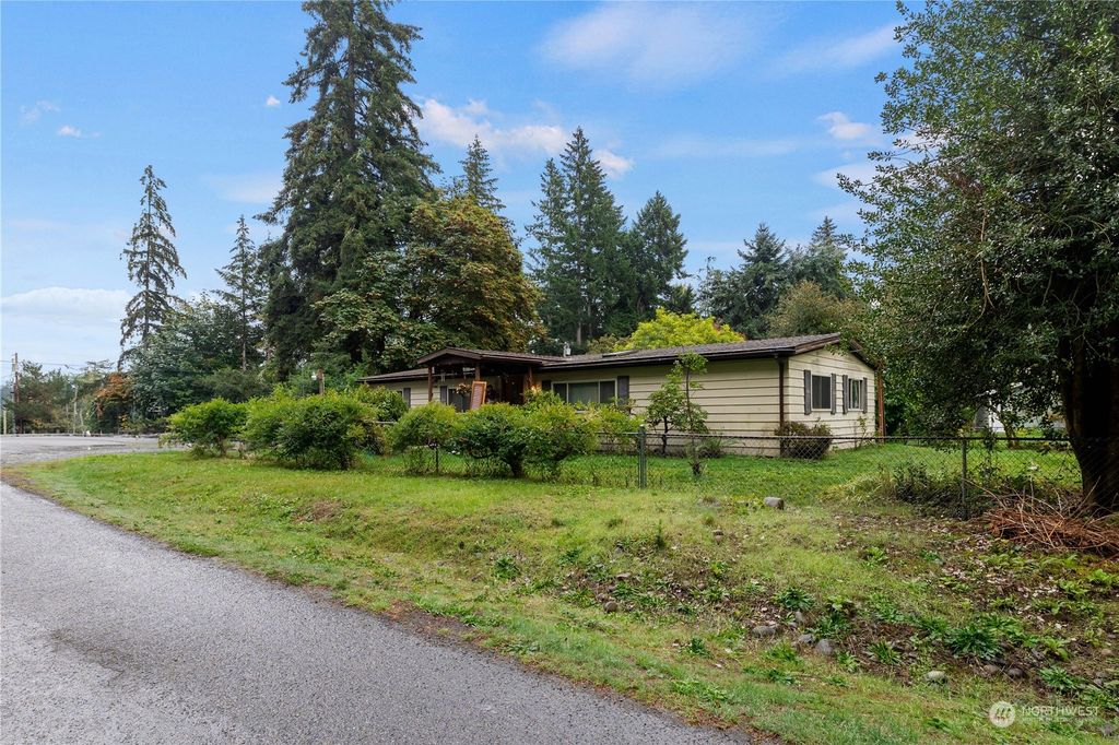 Photo of 22447 SE 300th Street, Black Diamond, WA 98010 (MLS # 2300379)