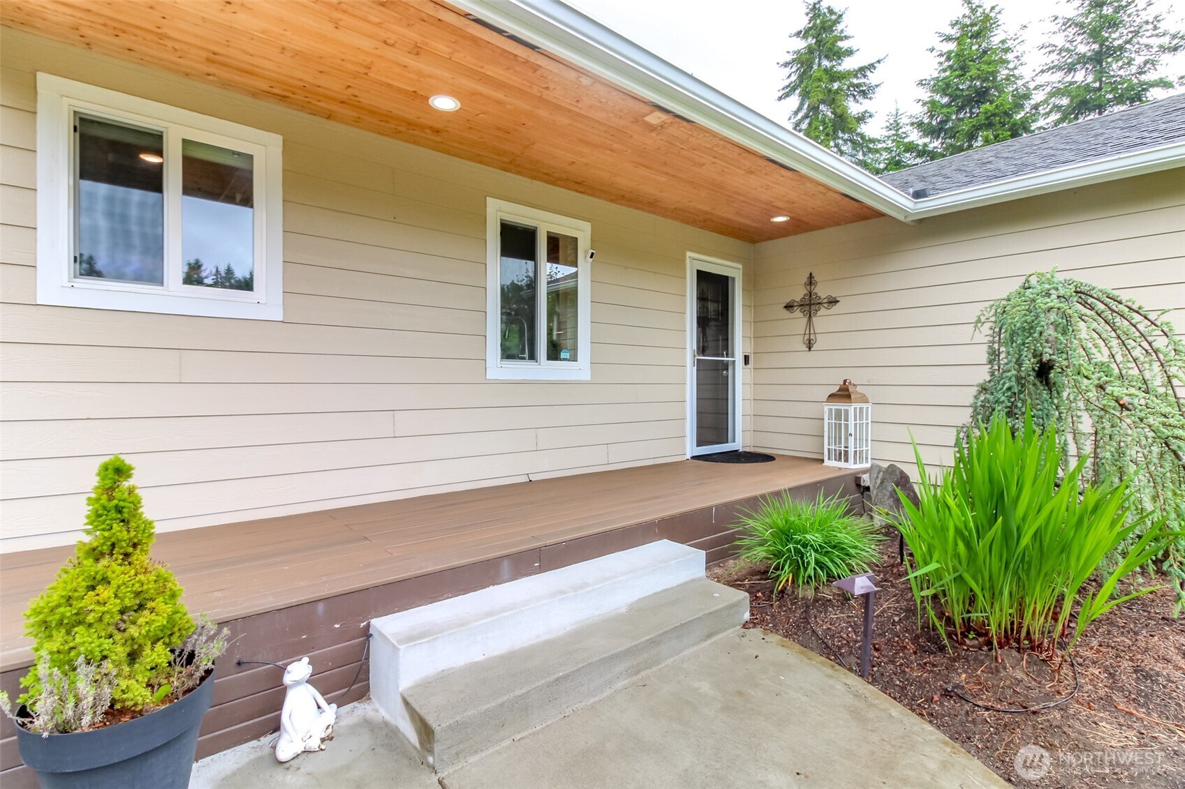 14918 Champion Estates Drive SE