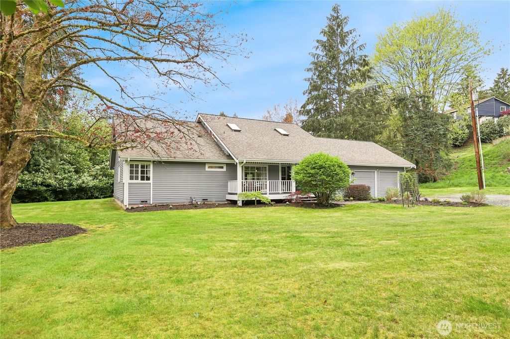 Photo of 13232 Robinhood Lane, Snohomish, WA 98290 (MLS # 2510869)