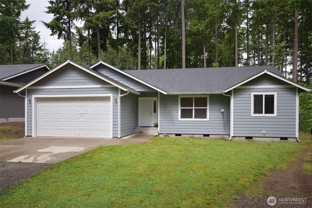 Photo of 18431 Rampart Drive SE, Yelm, WA 98597 (MLS # 2525616)
