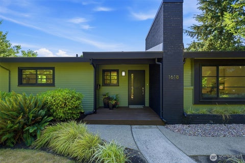 Photo of 1618 N Mason Avenue, Tacoma, WA 98406 (MLS # 2546390)
