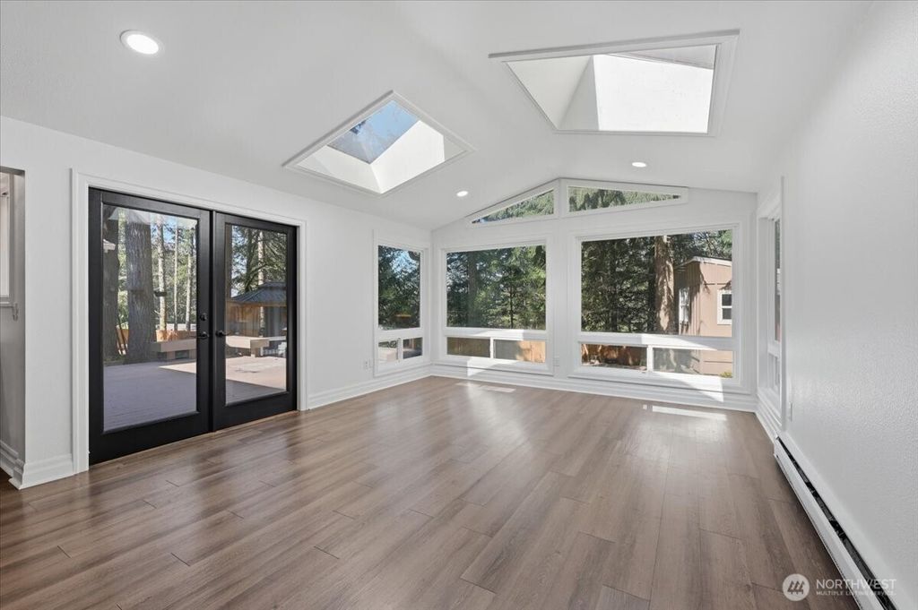 Photo of 33807 SE 55th Street, Fall City, WA 98024 (MLS # 2501092)