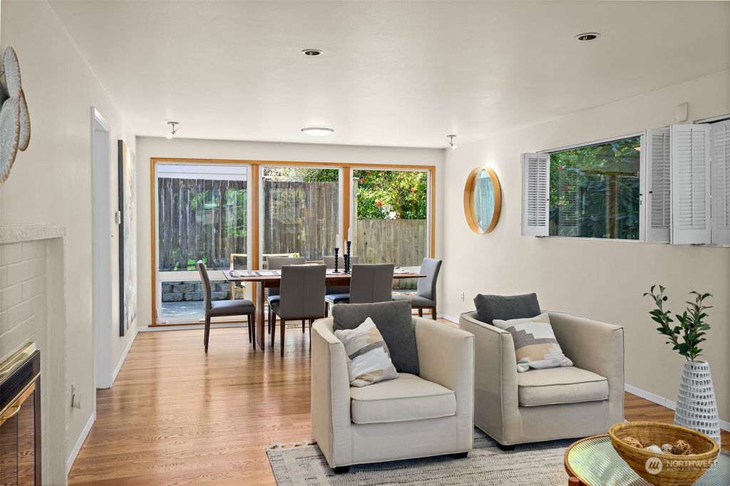 Photo of 10423 42nd Avenue NE, Seattle, WA 98125 (MLS # 2237456)