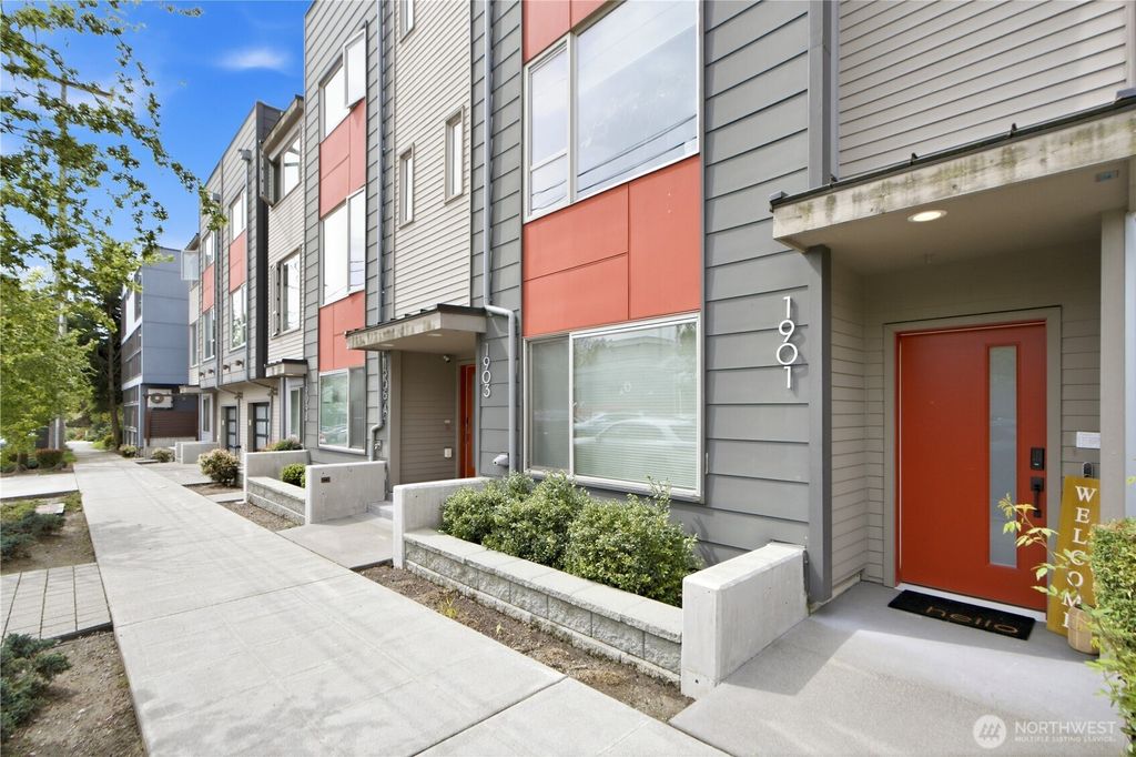 Photo of 1901 25th Avenue S, Seattle, WA 98144 (MLS # 2512214)