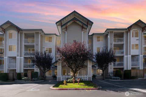 13301 SE 79th Place C 305 Newcastle WA 98059