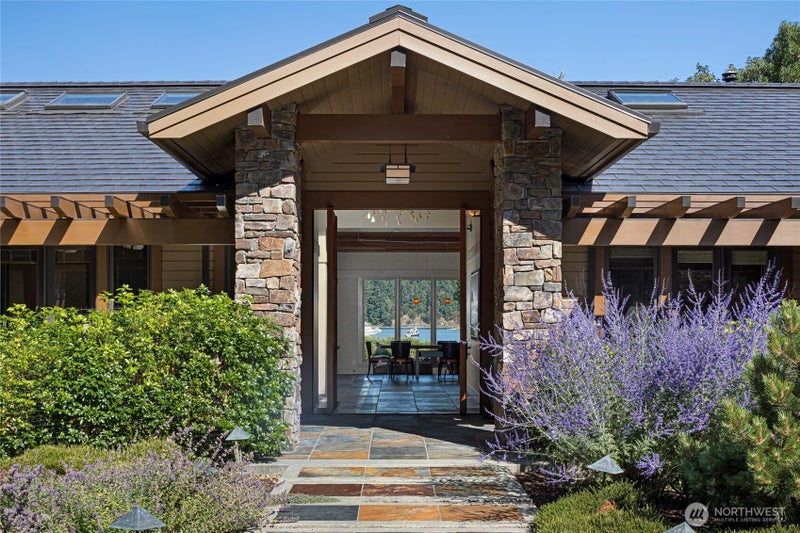 28 Fir Lane