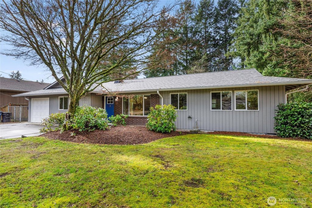 Photo of 4920 63rd Avenue W, University Place, WA 98467 (MLS # 2472584)