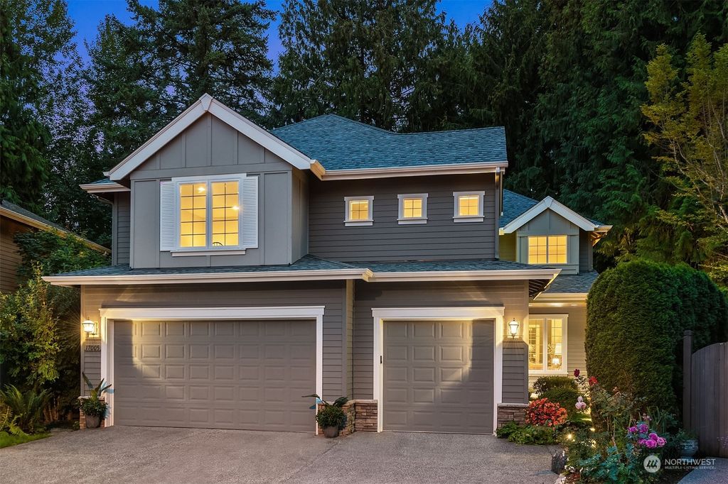 Photo of 17005 NE 112th Way, Redmond, WA 98052 (MLS # 2142831)
