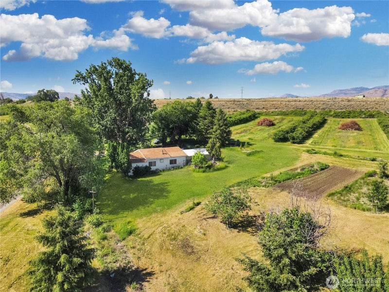 223 Old Riverside Hwy