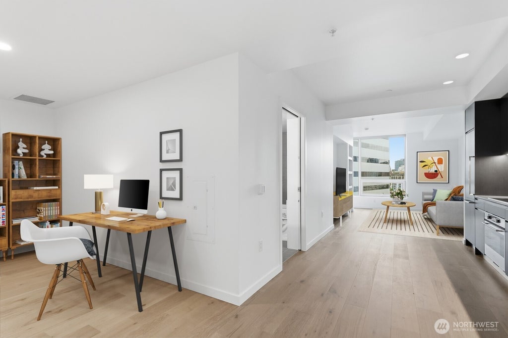 Photo of 1808 Minor Avenue #2100, Seattle, WA 98101 (MLS # 2582906)