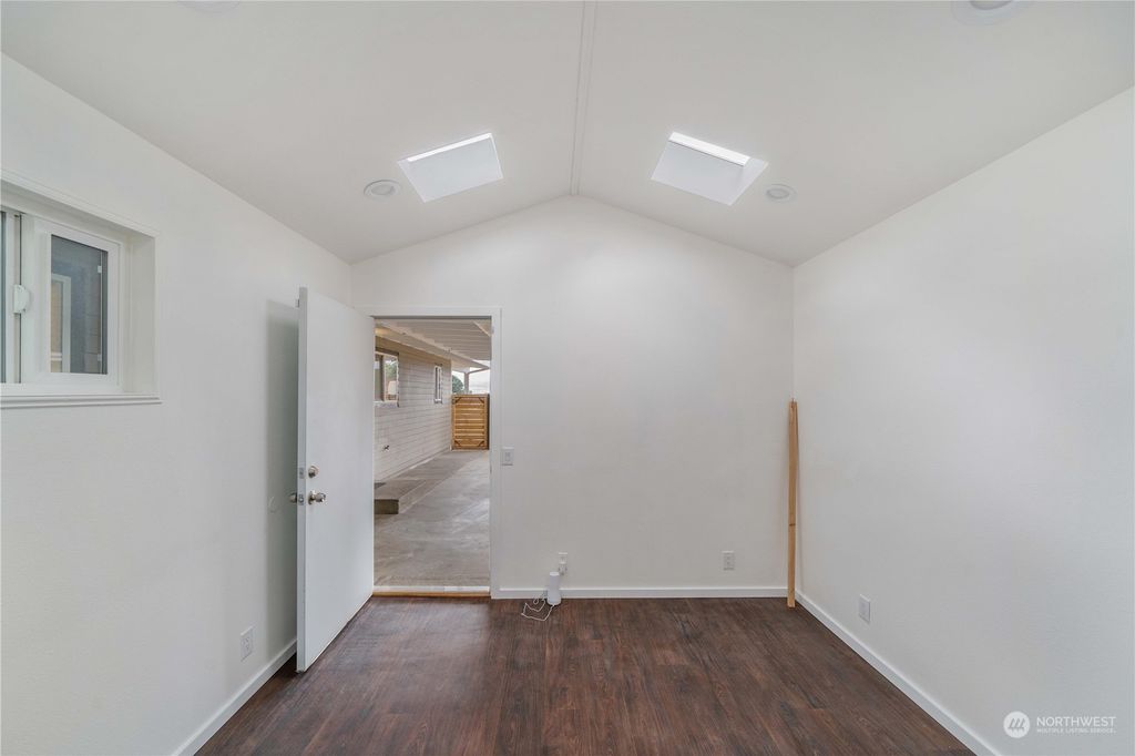 Photo of 16922 31st Avenue S, SeaTac, WA 98188 (MLS # 2146010)