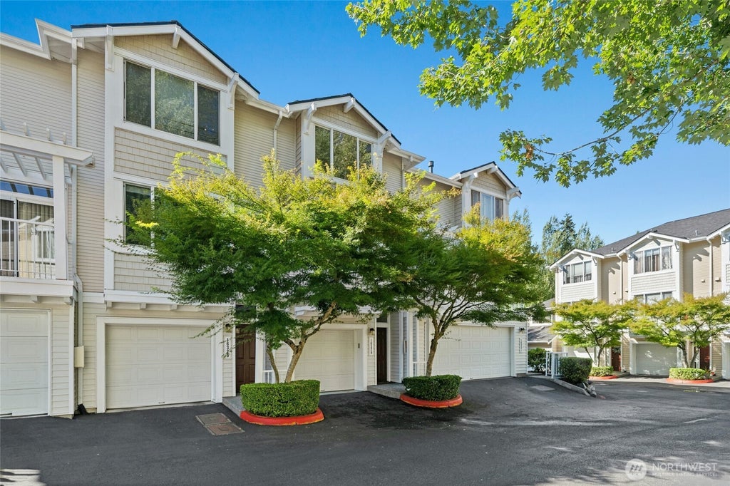 Photo of 16329 118th Lane NE #39-3, Bothell, WA 98011 (MLS # 2575399)