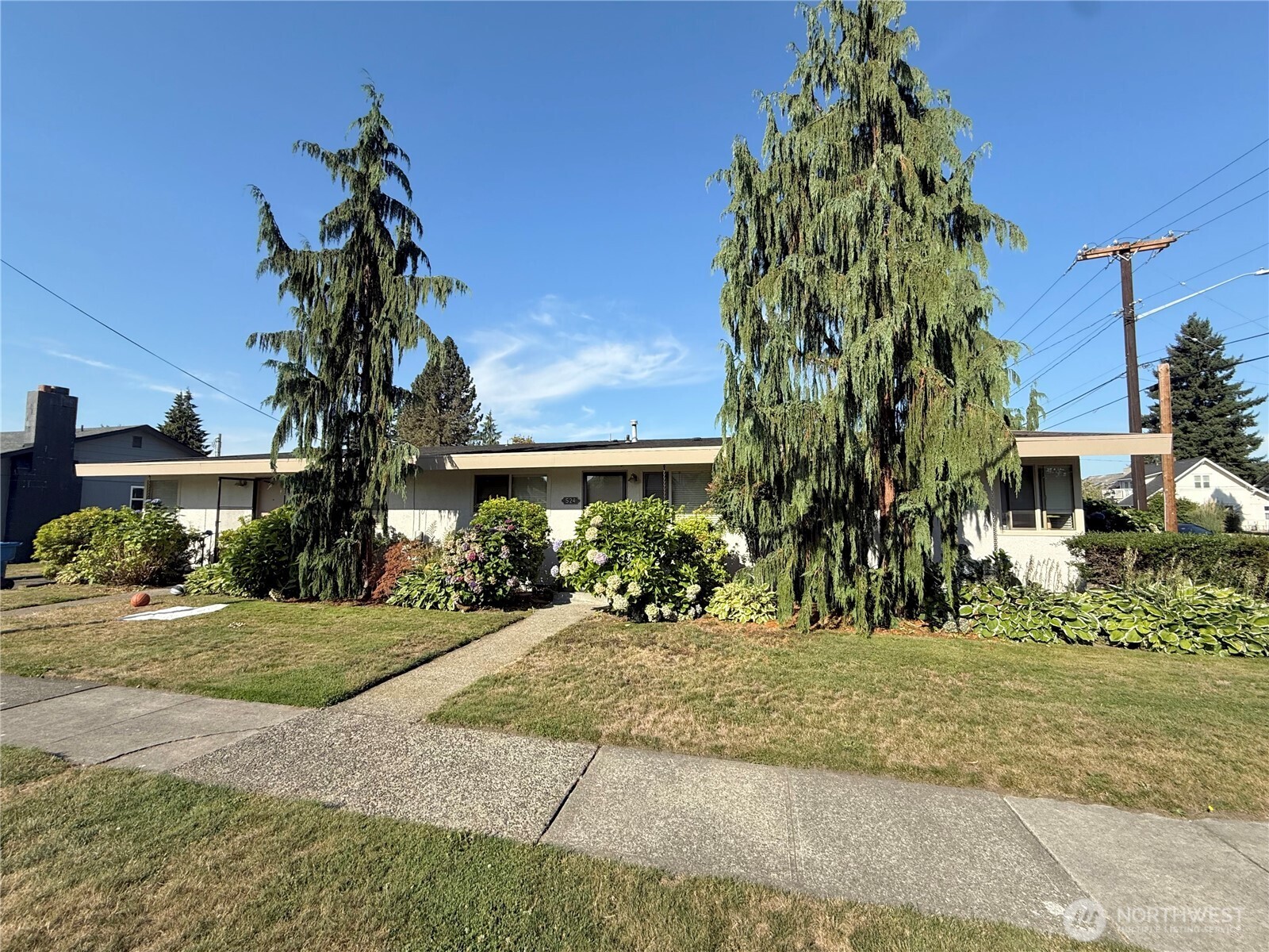 520 Sumner Avenue 524