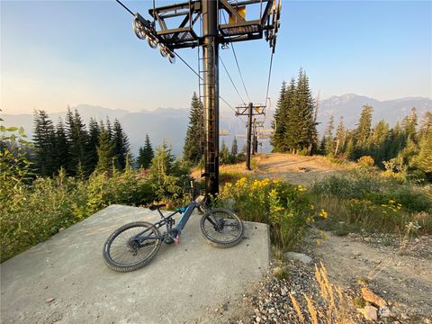 A home in Snoqualmie Pass